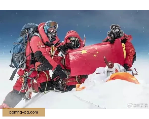 挑战高度，登顶巅峰：登山杯赛勇者之路